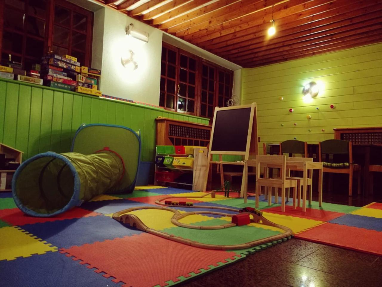 Beau Sejour Hotel Шампоршер Екстериор снимка